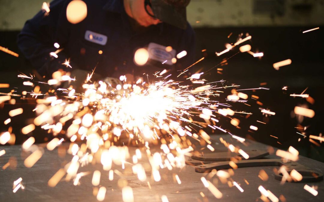 Can Welding and Grinding Use the Same Dust and Fume Extraction?